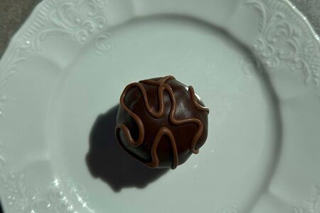 Конфета Чернослив