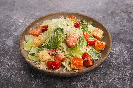 Цезарь с лососем