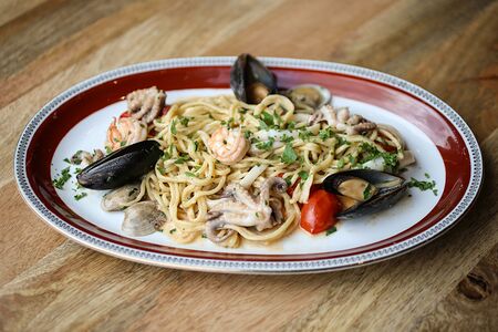 Spaghetti ai frutti di mare
