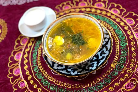 Щи зеленые с телятиной