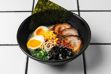 Мисо Рамен со свининой