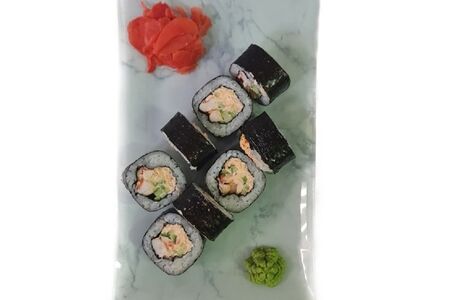 Ролл с креветкой