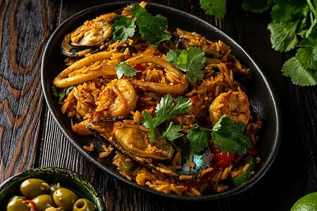 Паэлья с морепродуктами