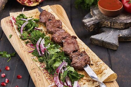 Шашлык из говяжьей вырезки Кавказский