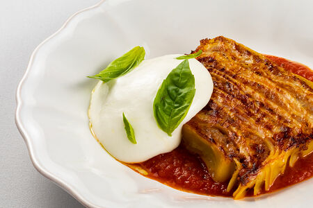 Лазанья 25 слоёв с соусом болоньезе