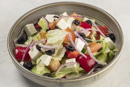 Салат греческий