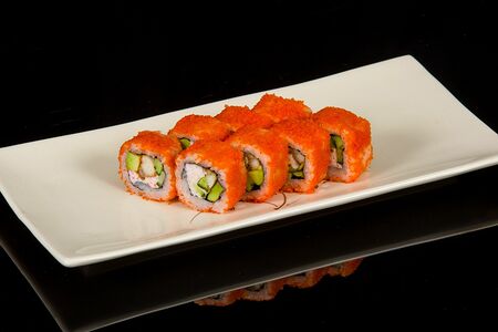 Ролл Калифорния с угрем