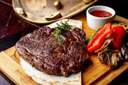 Стейк Рибай