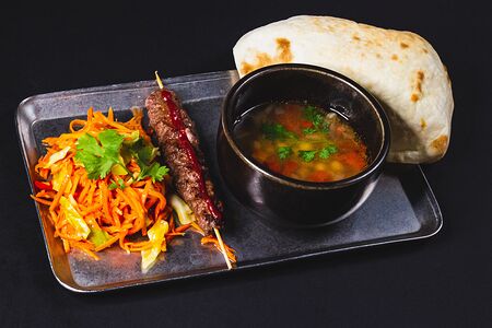 Шурпа с нутом