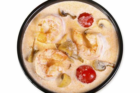 Том ям суп с морепродуктами и рис