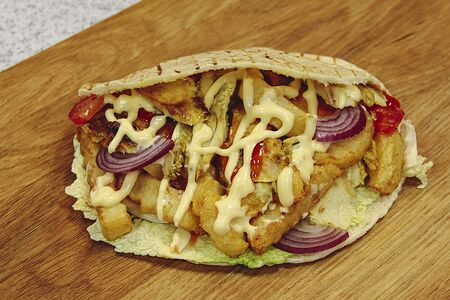 Гирос Сырный