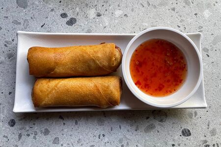 Спринг ролл с курицей