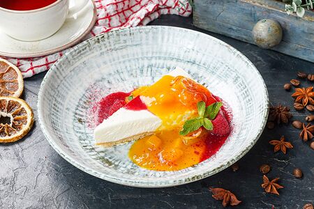 Чизкейк Манго-маракуйя