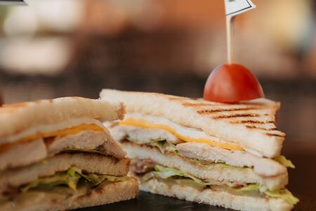 Клаб-сендвич