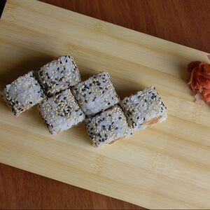 Ролл Спайси с тунцом