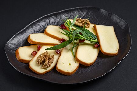 Сулугуни копченый