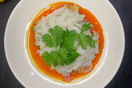 Салат Говяжий рубец с перцем чили