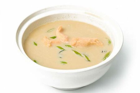 Сливочный суп с лососем