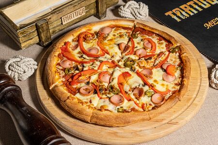 Пицца с перчиком