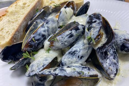 Мидии с горгонзолой