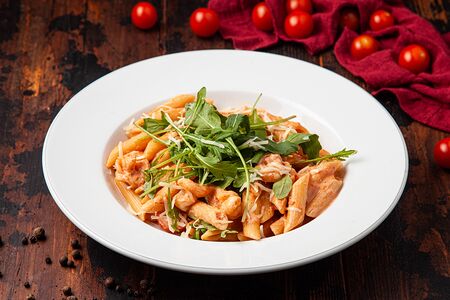 Пенне с креветками