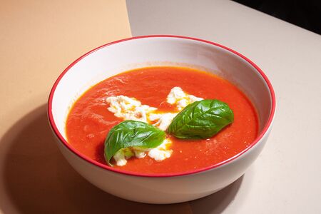 Суп томатный