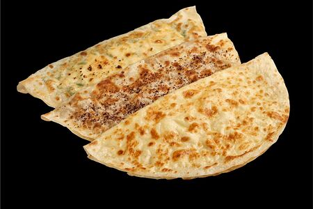 Кутаб с сыром и зеленью