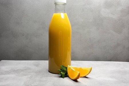Свежевыжатый апельсиновый сок