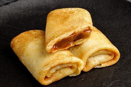 Блинчики с варёной сгущёнкой