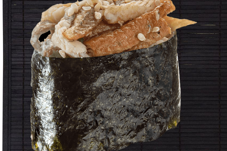 Гункан Угорь