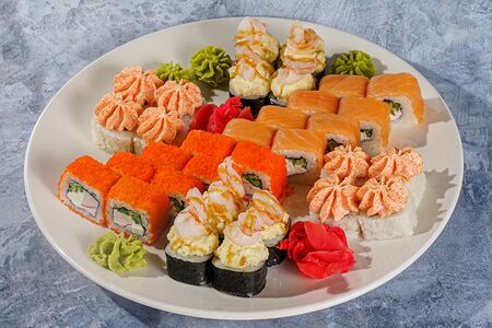 Мега сет роллов