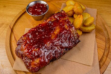 Свиные ребрышки с мини-картофелем (BBQ/Texas)