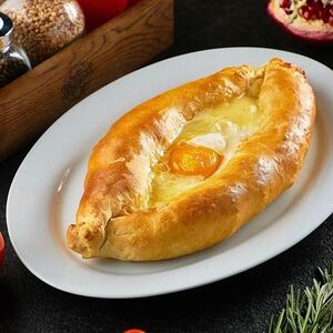 Хачапури по-аджарски