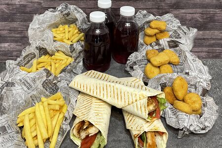 Чикен твистер комбо на троих