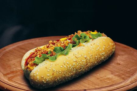 Хот-дог Классический с говяжьей колбаской