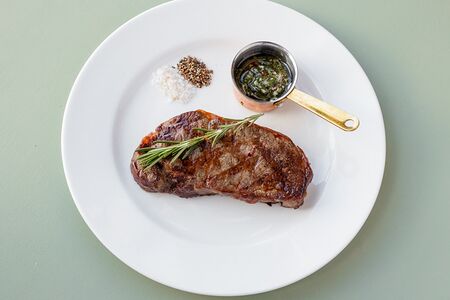 Стейк Стриплойн