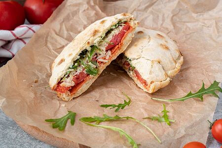 Пучча с пеперони