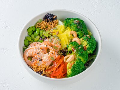 Поке боул Креветка и микс-салат