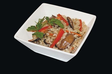 Рис с овощами и шиитаке