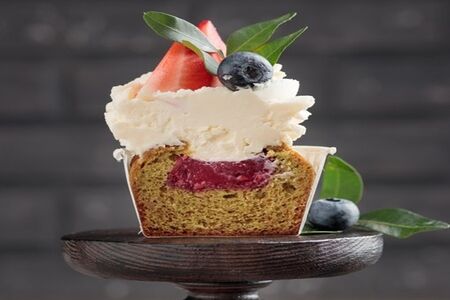 Капкейк фисташка вишня