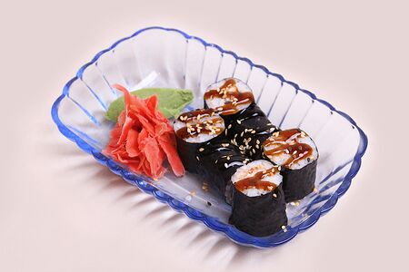 Угорь хосомаки