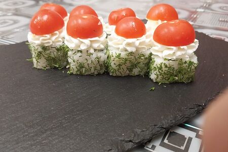 Холодные роллы Мими