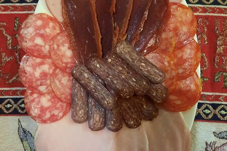 Мясная нарезка