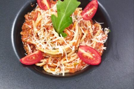 Спагетти болоньезе