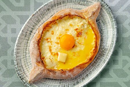 Хачапури по-аджарски средний (без яйца)