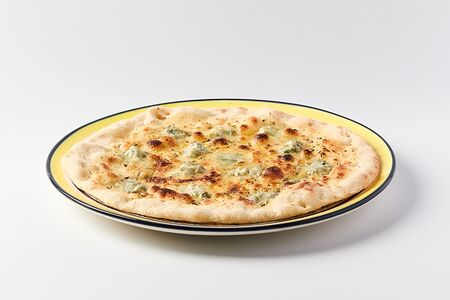 Фокачча с горгонзолой на пшеничном тесте