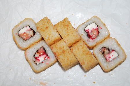 Жареный ролл Курица с крабом
