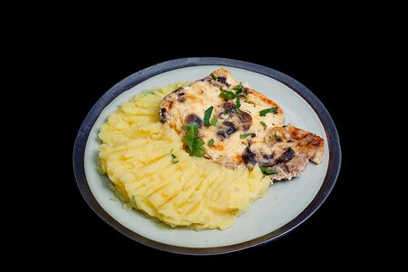 Свиная отбивная с пюре