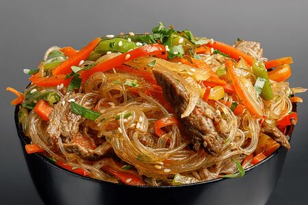 Фунчоза с говядиной