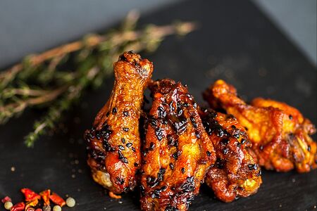 Крылья во фритюре Наши